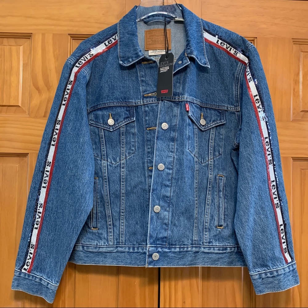Levi’s Sequined Premium Ex-Boyfriend Trucker Jean Jacket NWT
